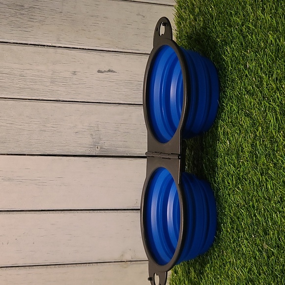 PET BOWL dual sided collapsing small pet travel bowl, asst colors *HP*HP* - Picture 2 of 13